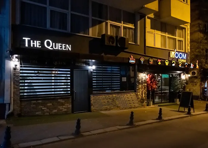 Hotel The Queen